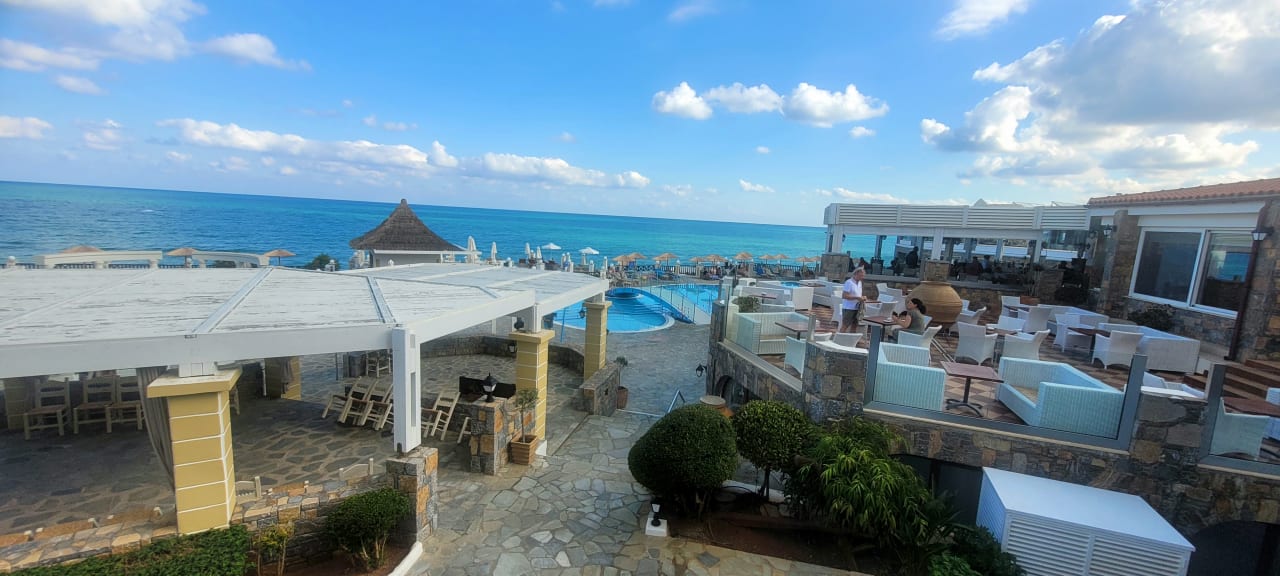 Ausblick Alexander Beach Hotel & Village Resort