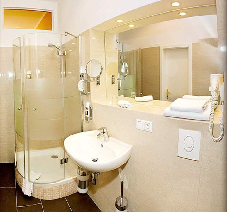 Badezimmer Rewari Hotel Berlin