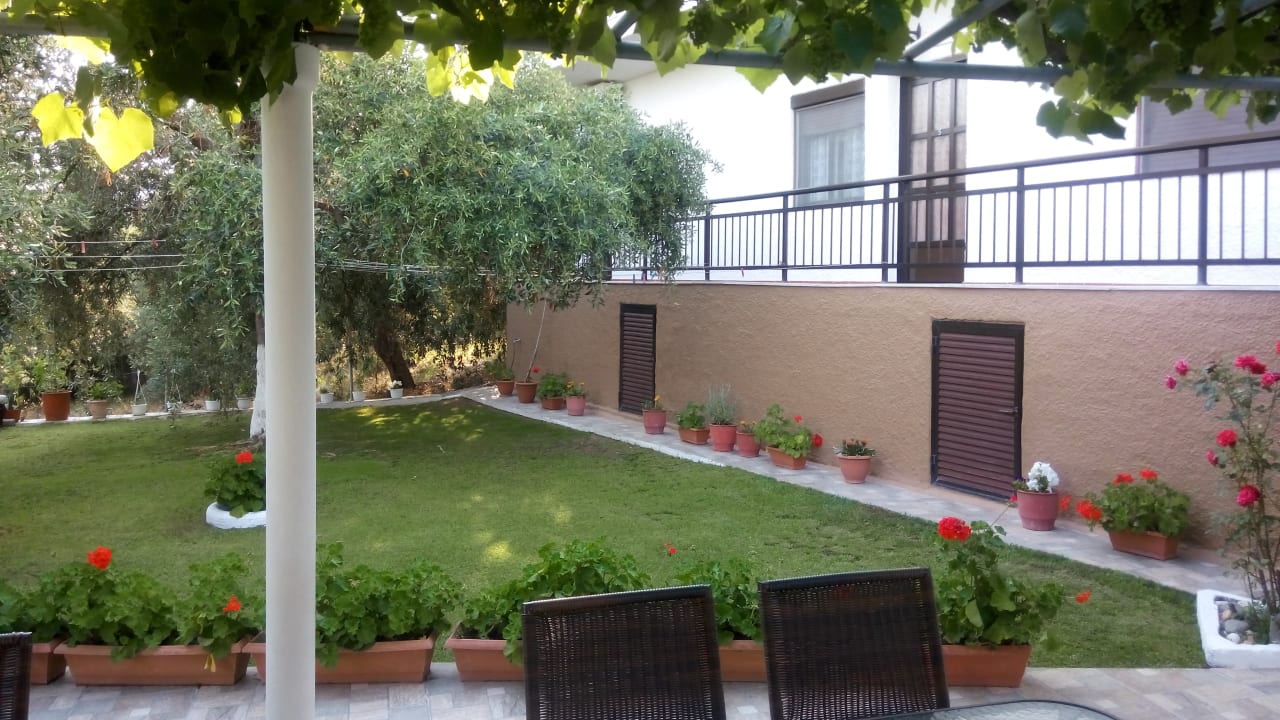 Gartenanlage Gorgona Rooms