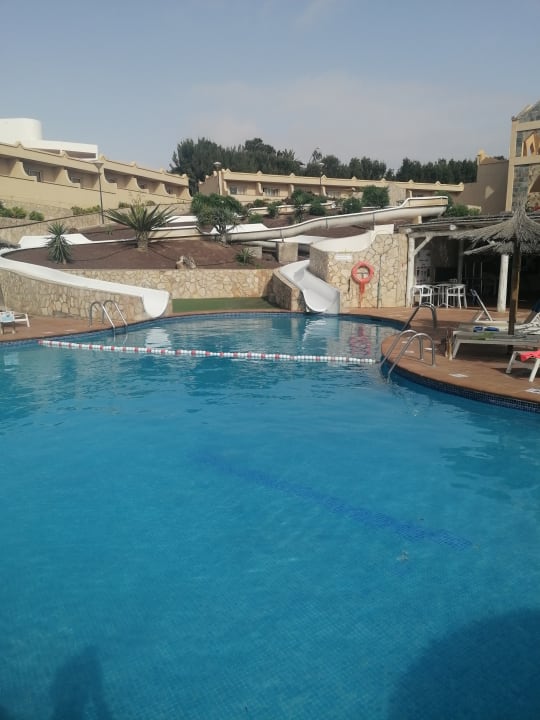 Pool SBH Monica Beach Resort