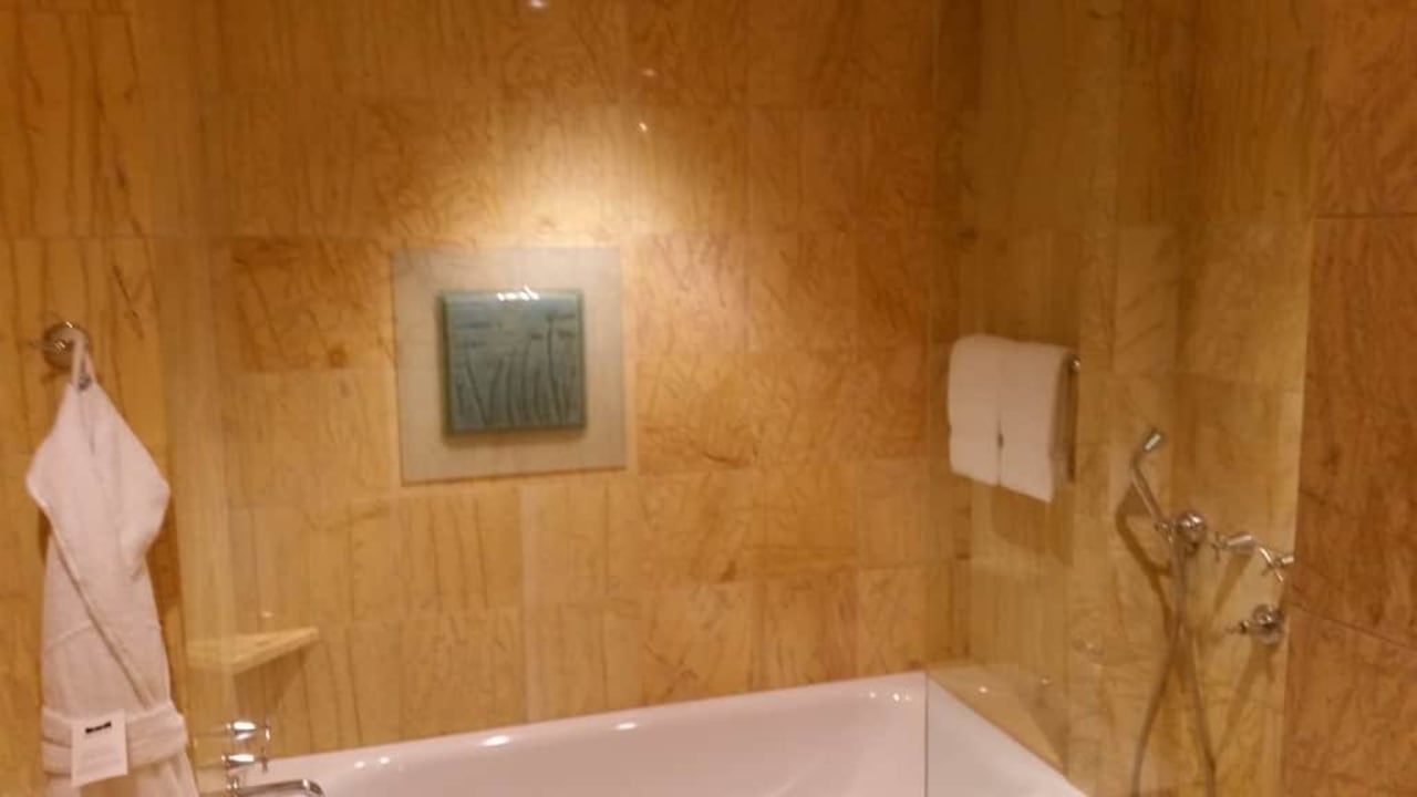 Łazienka Regent Warsaw Hotel