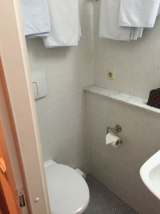 WC Pension Messe am Funkturm