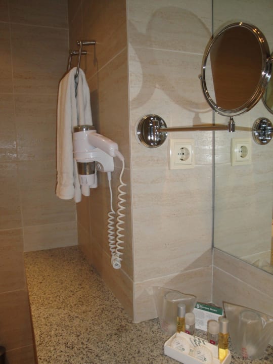 Haarfön & Vergrösserungsspiegel Playa Esperanza Resort