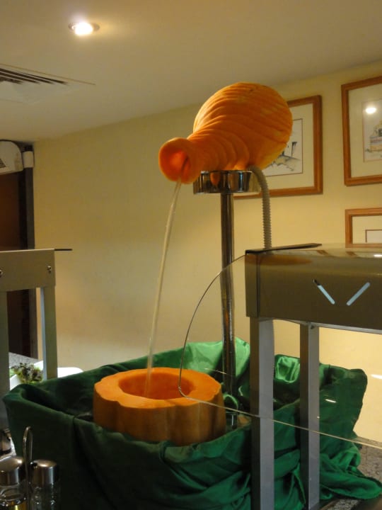 Super SUNRISE Cardina Resort