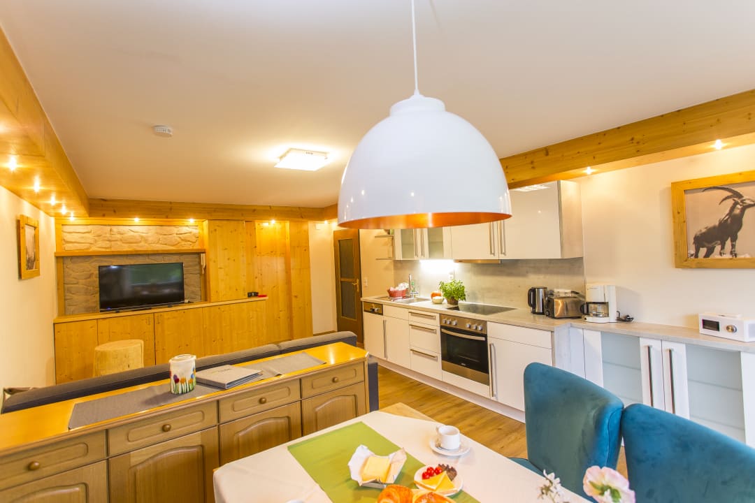 Zimmer Alp Chalet  Apartments