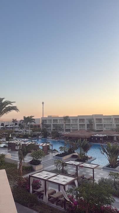 Pool Steigenberger Resort Ras Soma