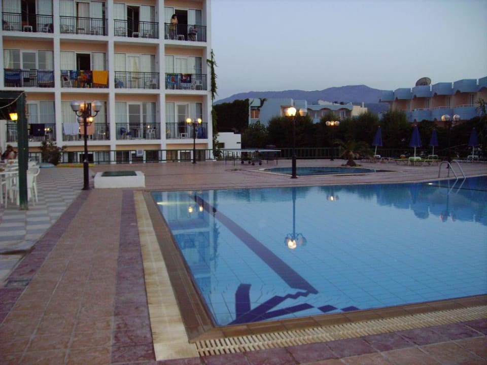Pool Golden Beach Rethymnon