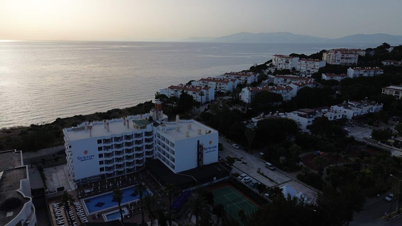 Außenansicht Ada Newday Resort Hotel