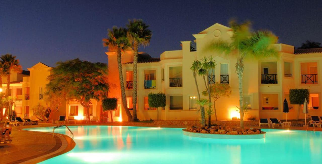 Pool Abendpanorama AP Adriana Beach Resort