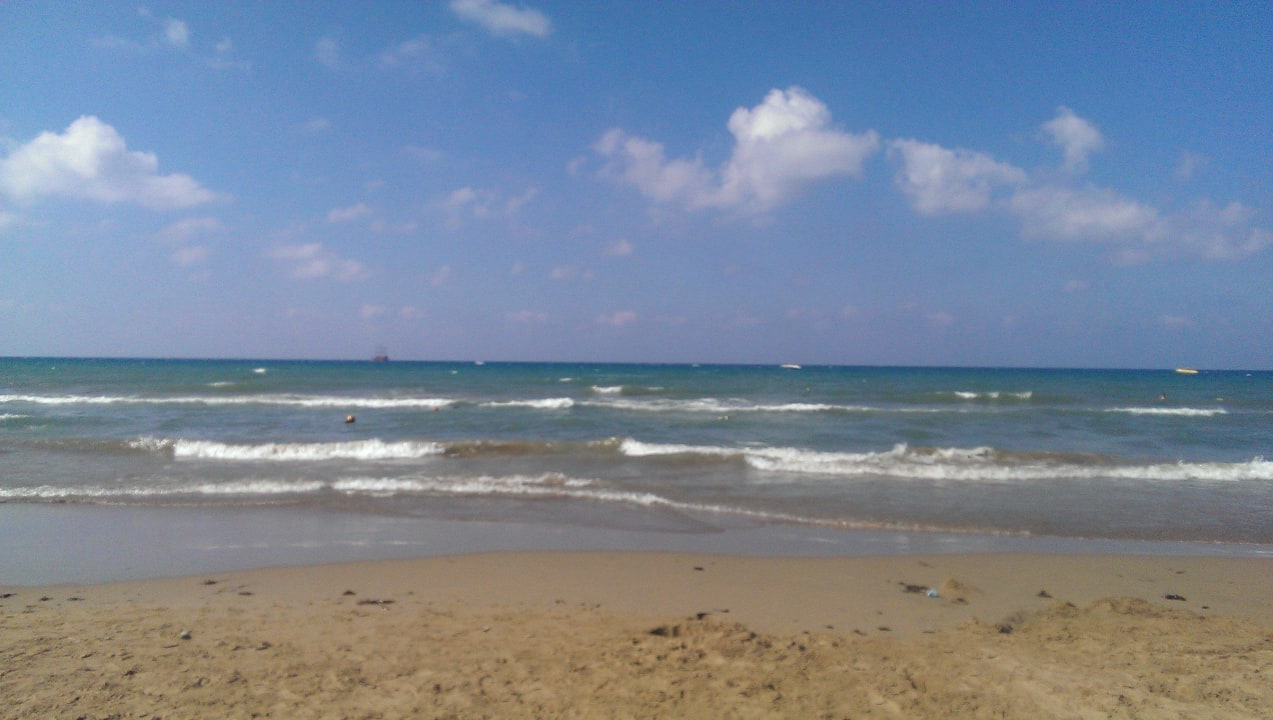 Am wunderschönen Sandstrand Sentido Trendy Verbena Beach