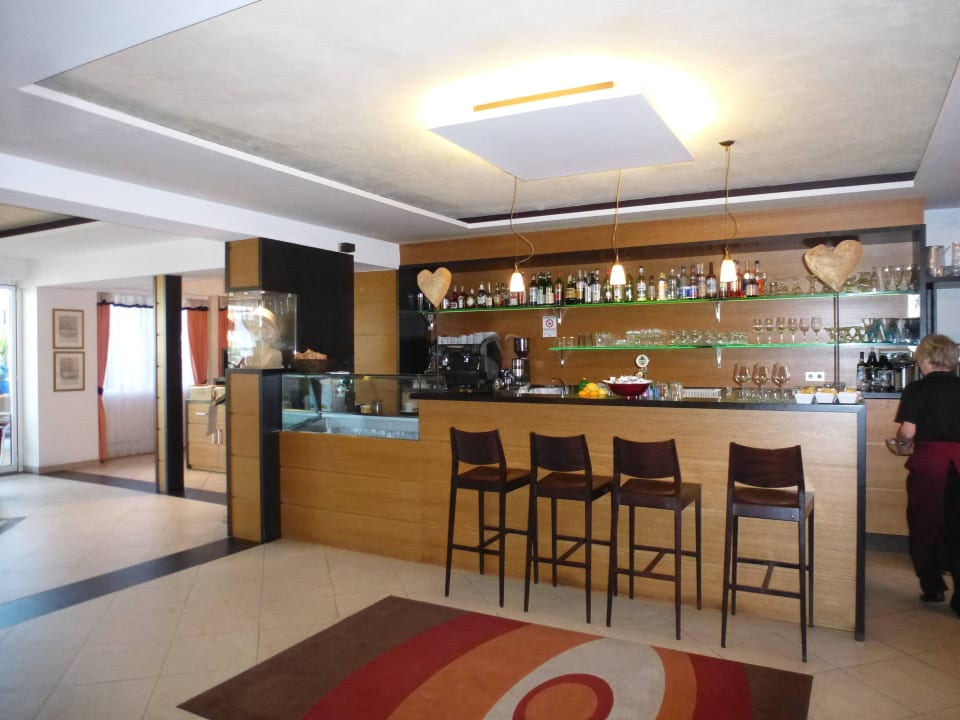 Bar Schlosshof Charme Style Hotel Resort