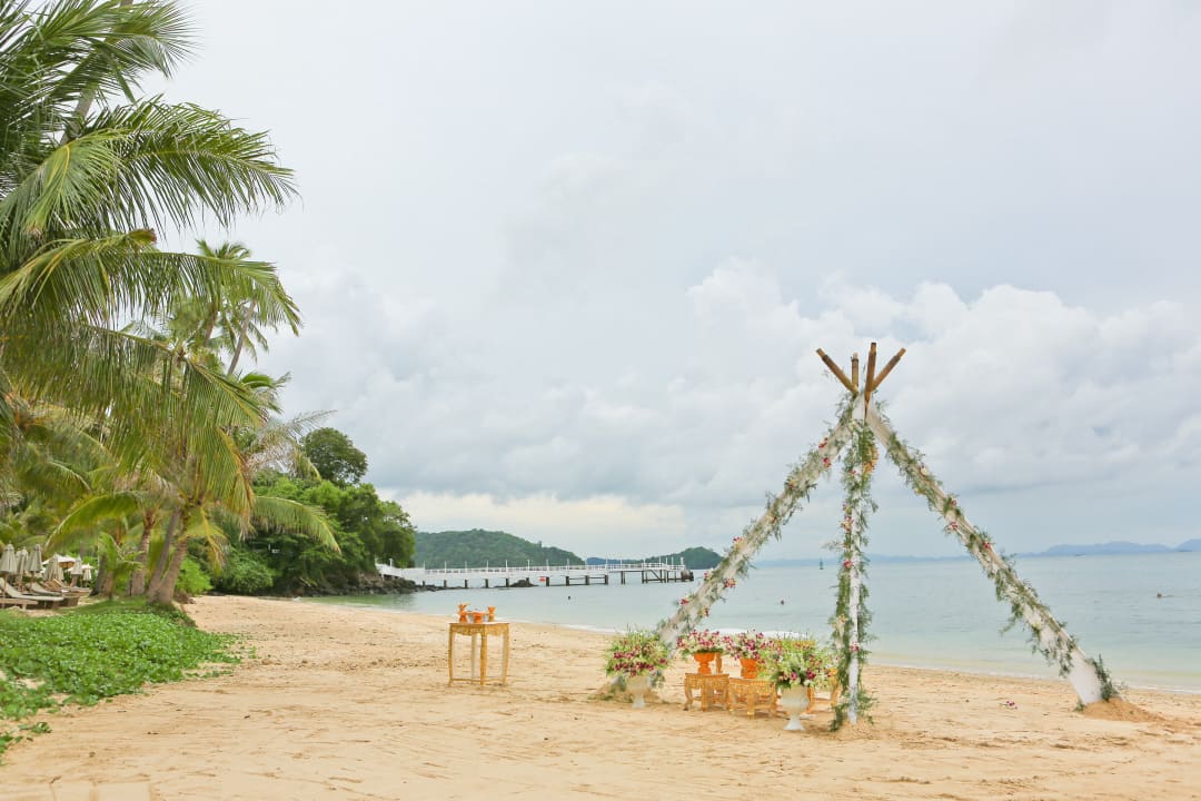 Strand Cape Panwa Hotel