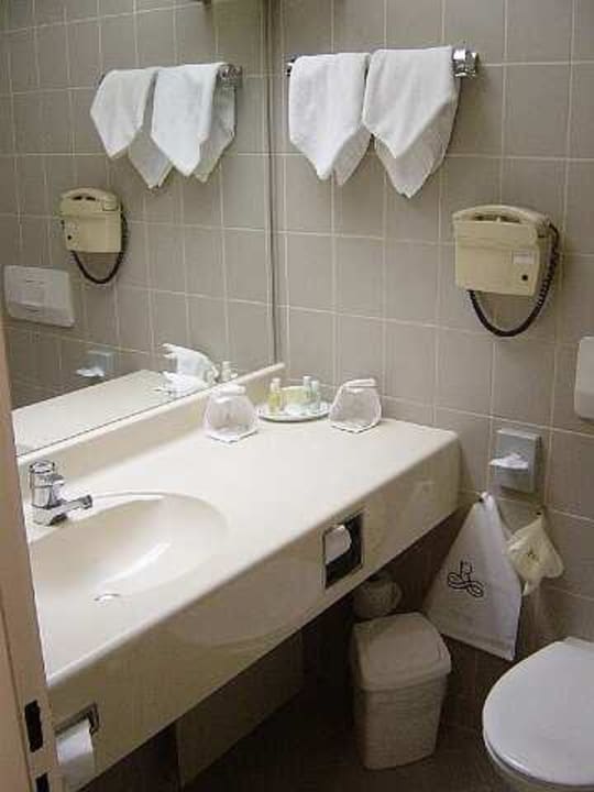 Badezimmer Lindner Hotel Cologne City Plaza, part of JdV by Hyatt