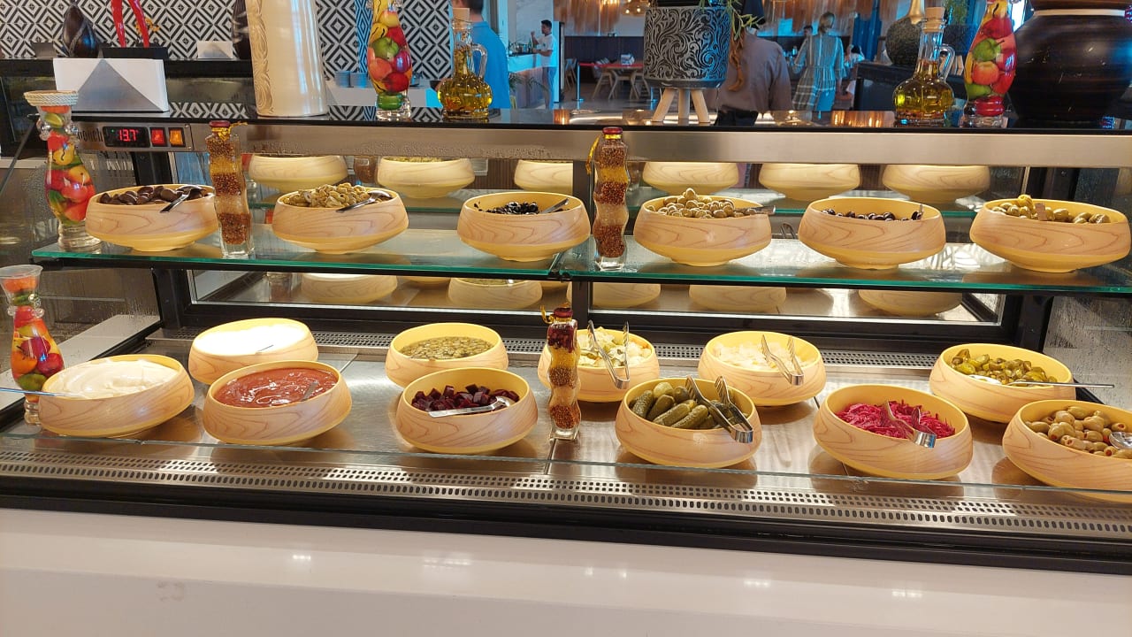 Gastro Jacaranda Luxury Resort