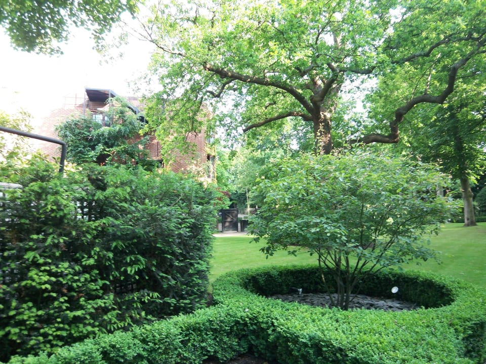 Garten Hotel The Bull