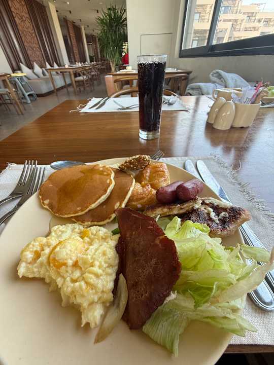 Gastro Sentido Naga Bay