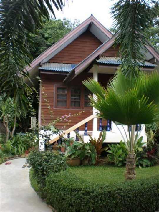 Bungalow Baan Rom Mai Resort