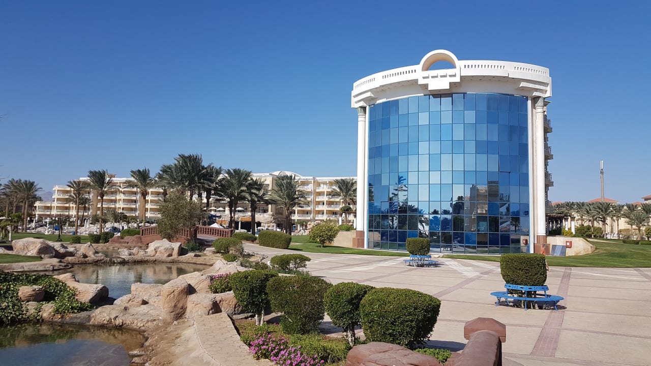 Außenansicht Palm Royale Resort - Soma Bay