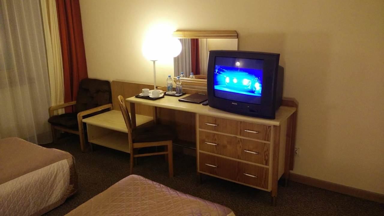 TV Sangate Hotel Airport