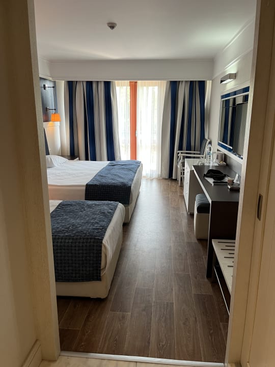 Zimmer Club Grand Side