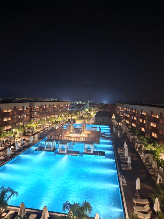 Gartenanlage Jacaranda Luxury Resort