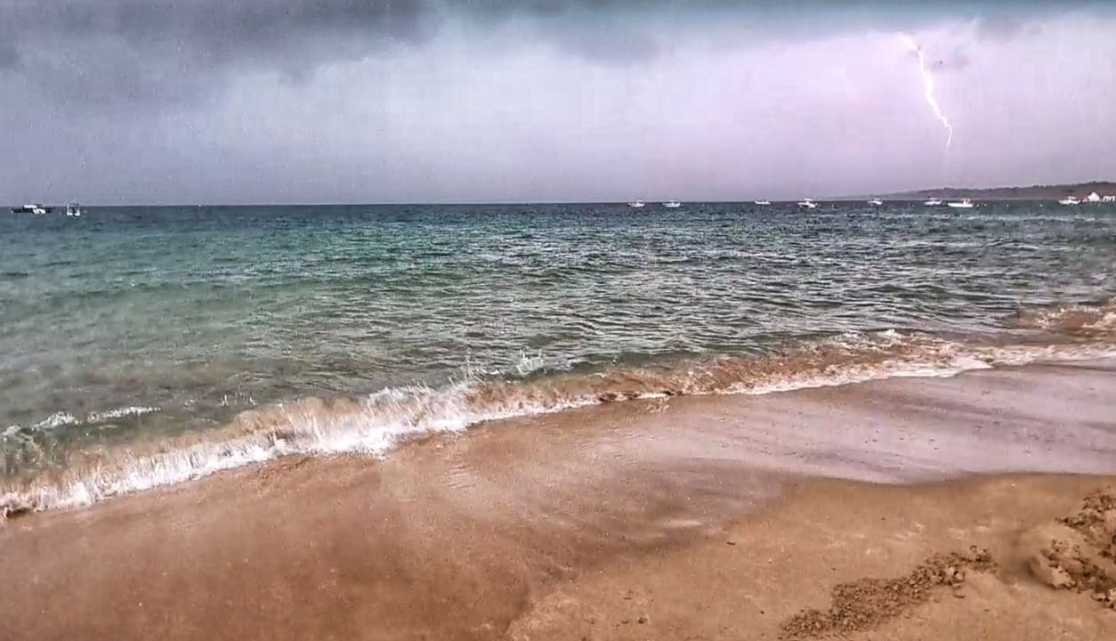 Strand Sandy Beach Resort