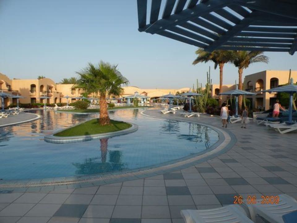 Basen Ali Baba Palace Hotel