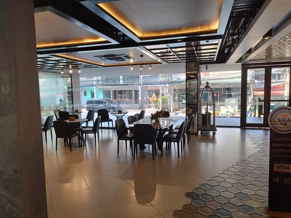 Lobby Blackwoods Hotel Pattaya