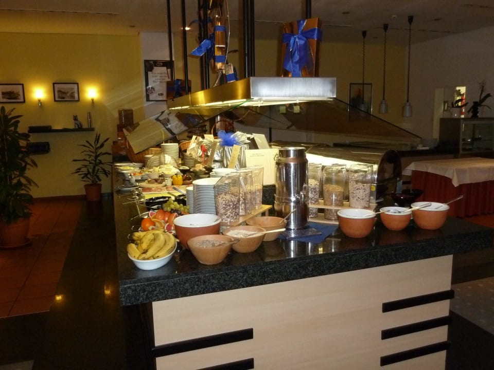 Frühstücksbüffet TRYP by Wyndham Halle