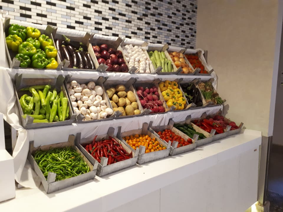 Gastro Royal Taj Mahal Hotel