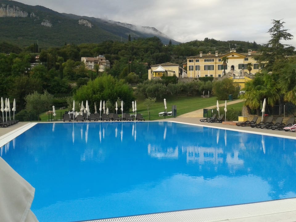 Pool Hotel Villa Cariola