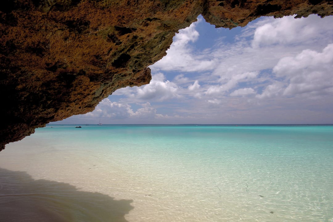 Am Strand Hotel Riu Palace Zanzibar