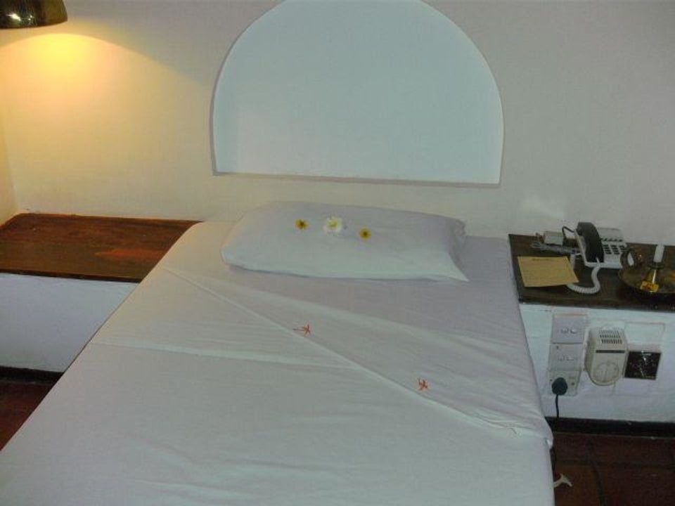 Zurechtgemachtes Bett Sigiriya Village