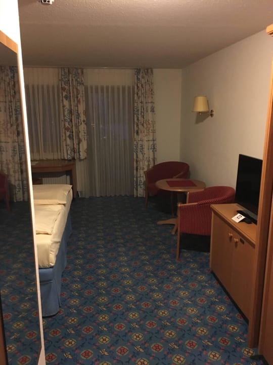 Eingang IFA Alpenrose Hotel Kleinwalsertal