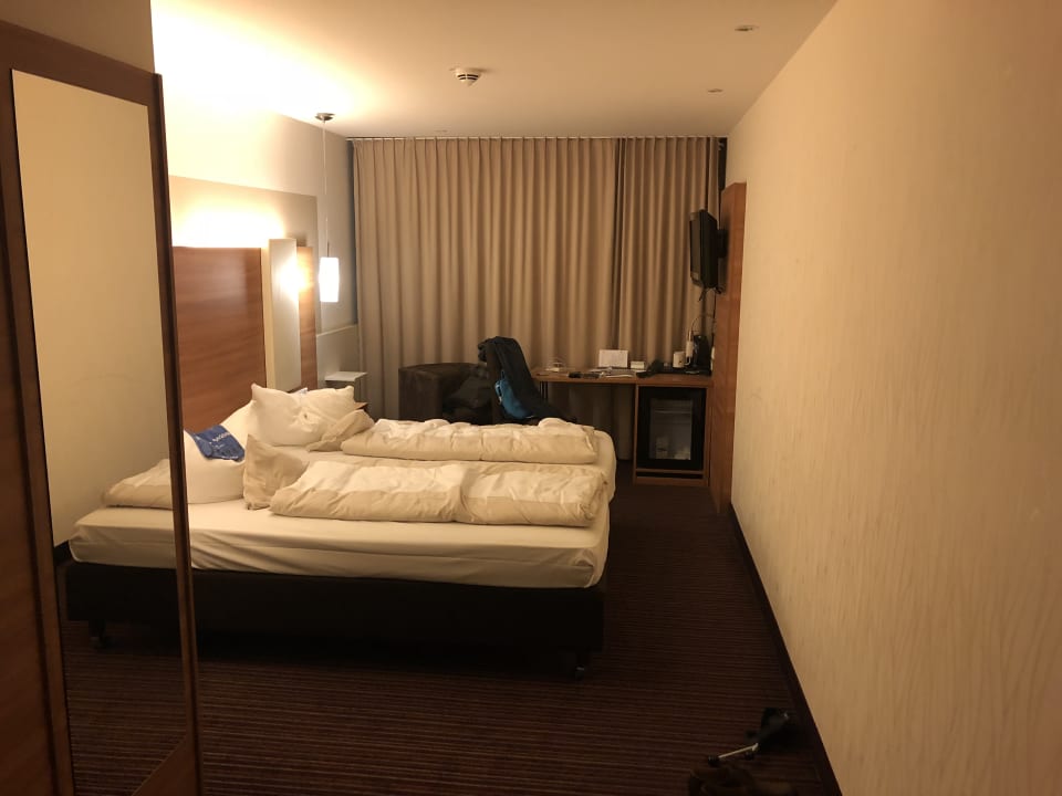 Zimmer Hotel Cristal