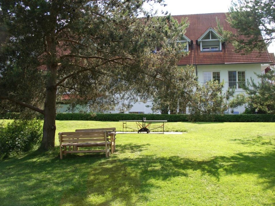 Blick vom Garten auf das Hotel Landhotel Alte Mühle