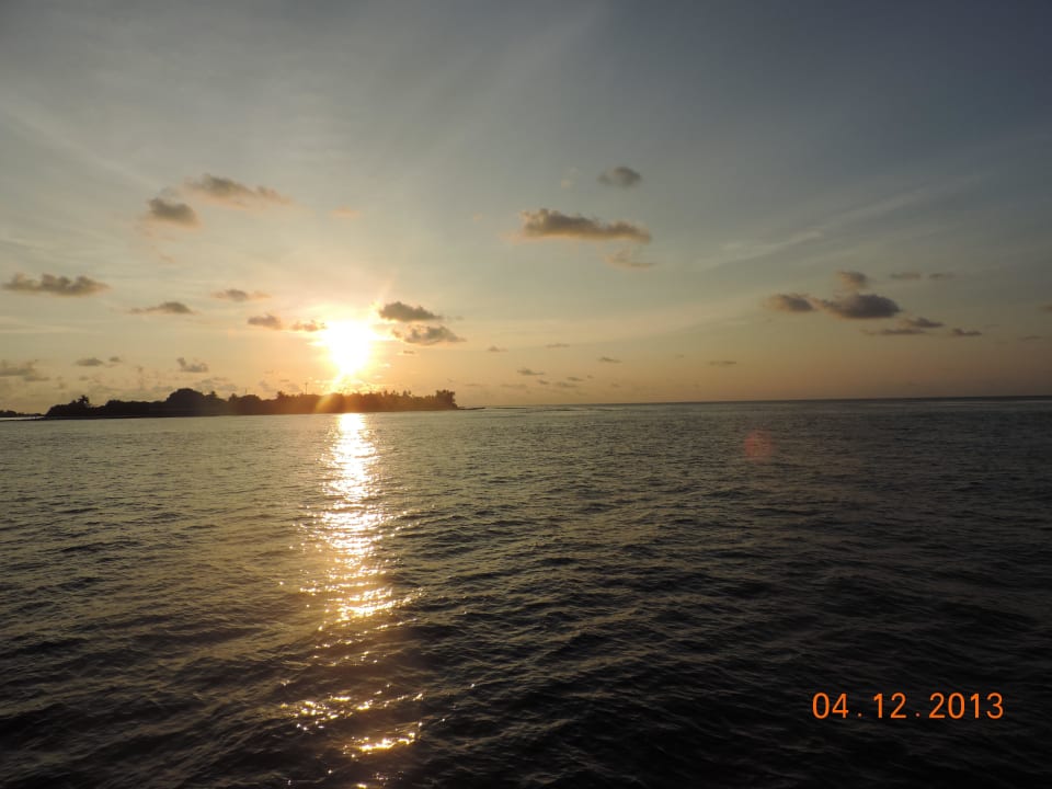 Sonnenuntergang  Kuredu Island Resort & Spa