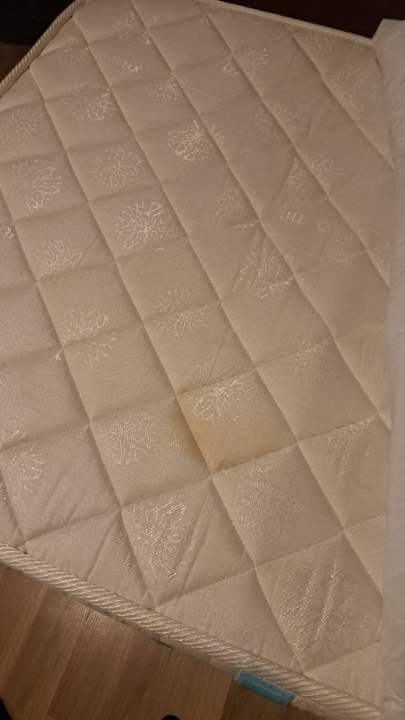 Zimmer Orange Palace Side