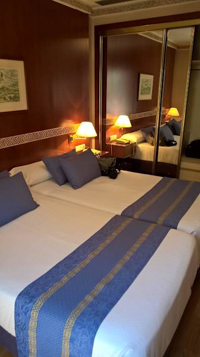 Betten Hotel Dauro Granada