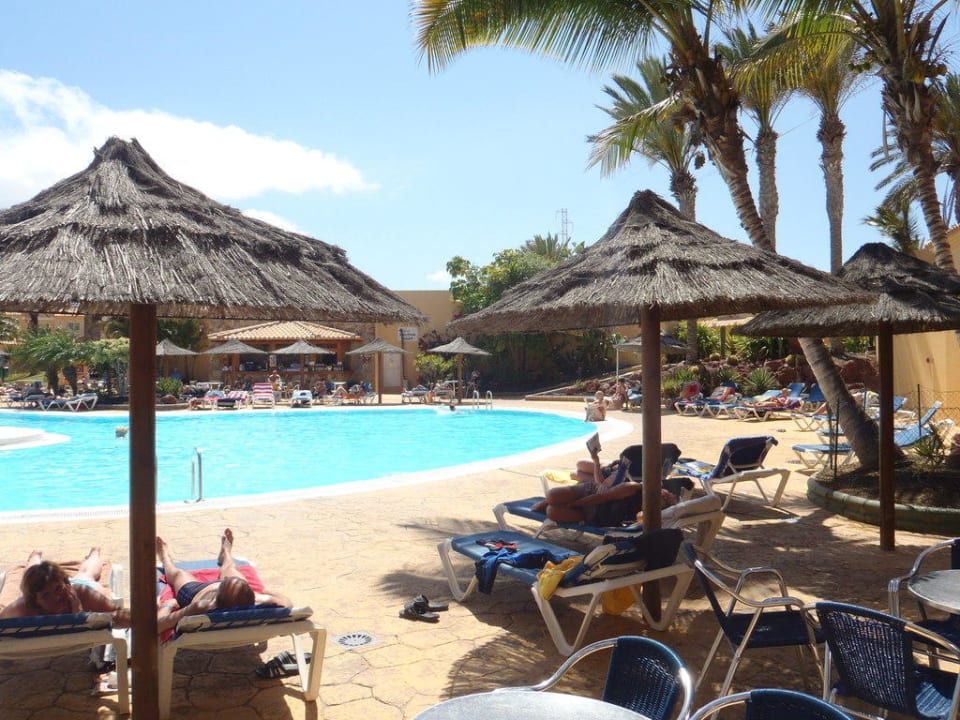 Poolanlage  Hotel Royal Suite
