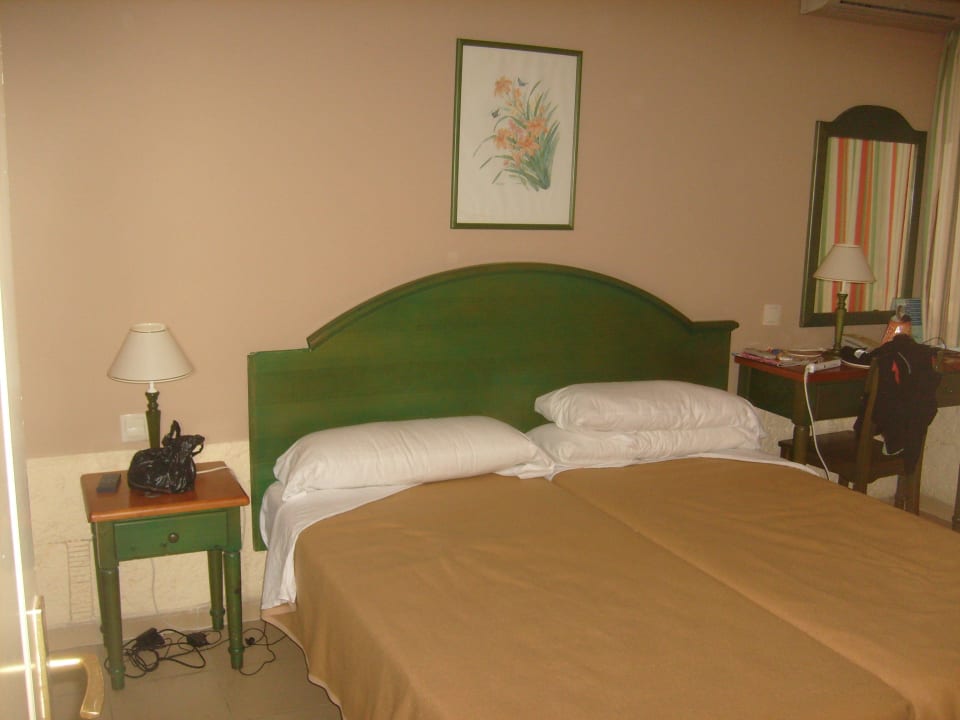 Doppelbett allsun Hotel Esplendido