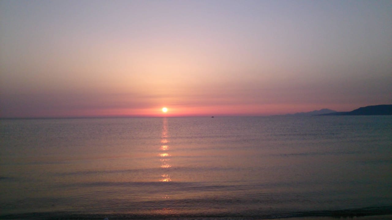 Sonnenaufgang Corissia Beach Hotel