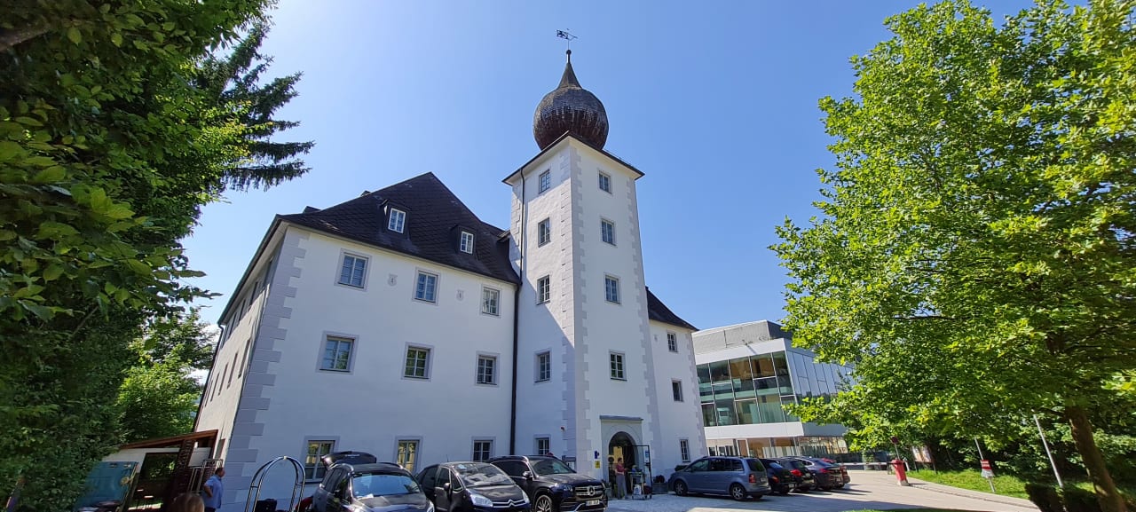 Außenansicht Das Schloss an der Eisenstrasse