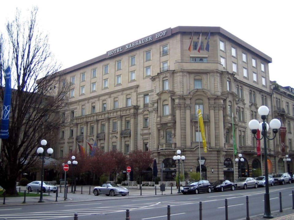 Außenansicht Hotel Nassauer Hof