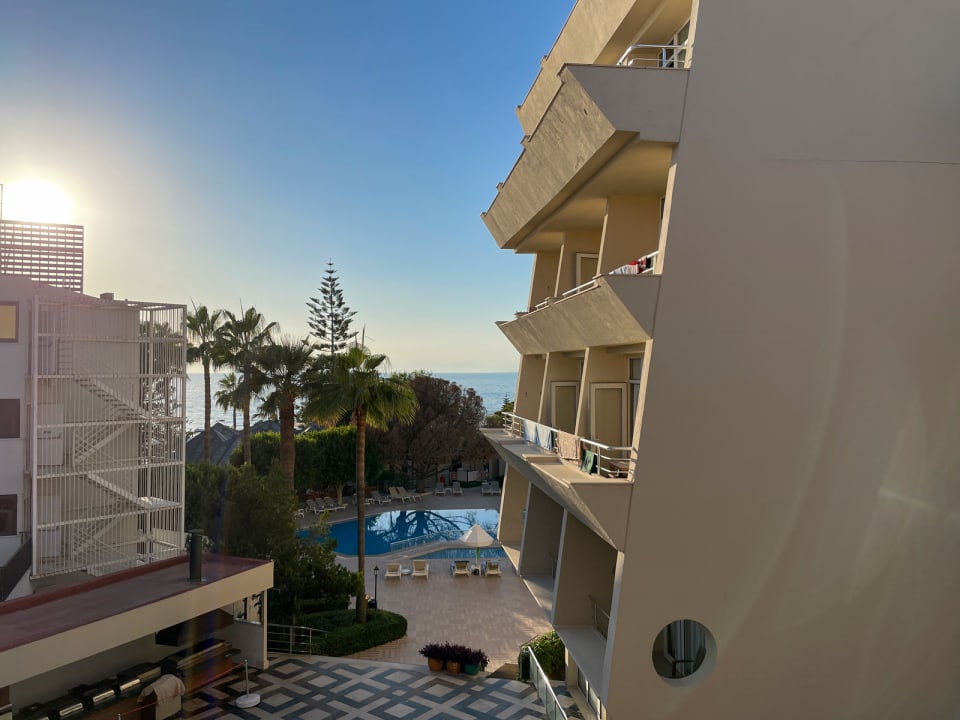 Ausblick Nerton Hotel - Erwachsenenhotel ab 16 Jahren