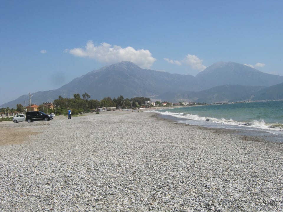 Blick auf öffentlichen Strandbereich Jiva Beach Resort