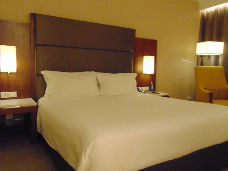 Zimmer Crowne Plaza Nairobi Airport