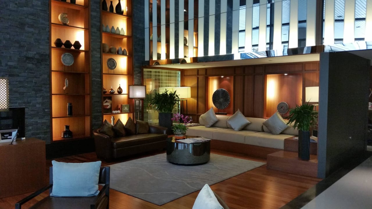 Lobby sehr bequem AETAS Bangkok