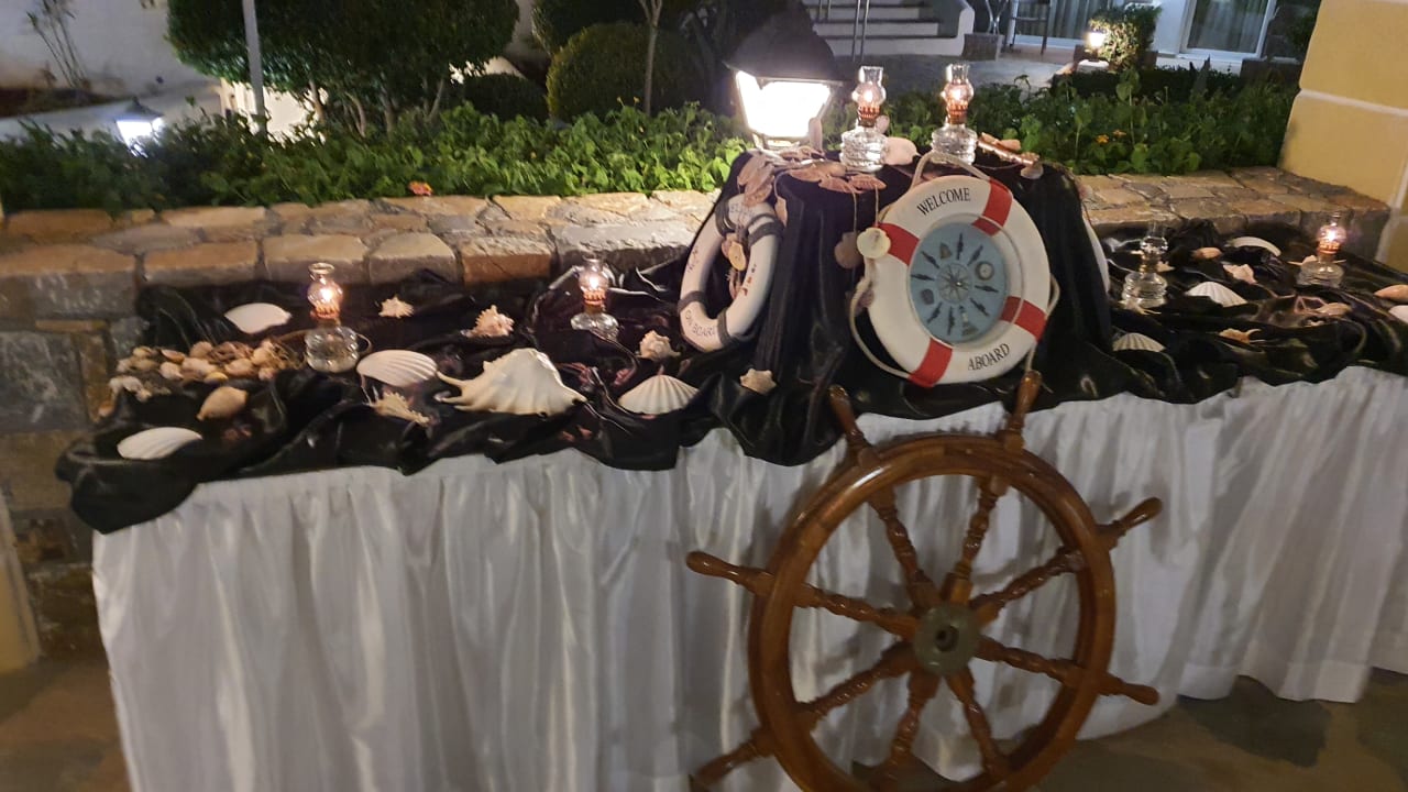 Gastro Alexander Beach Hotel & Village Resort