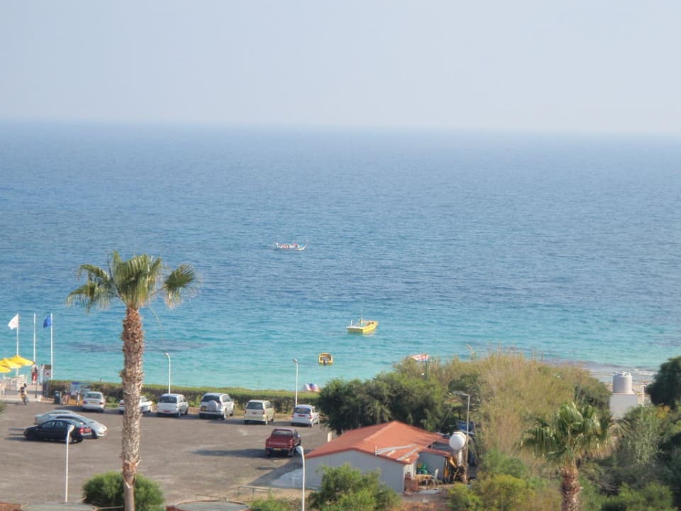 Blick vom Balkon Napa Mermaid Hotel & Suites